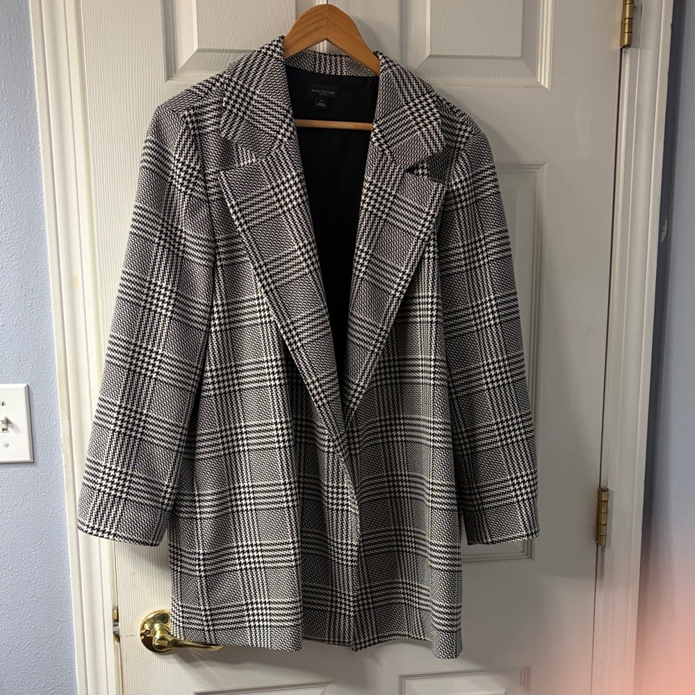 Ann Taylor Factory Monochrome Checkered Blazer